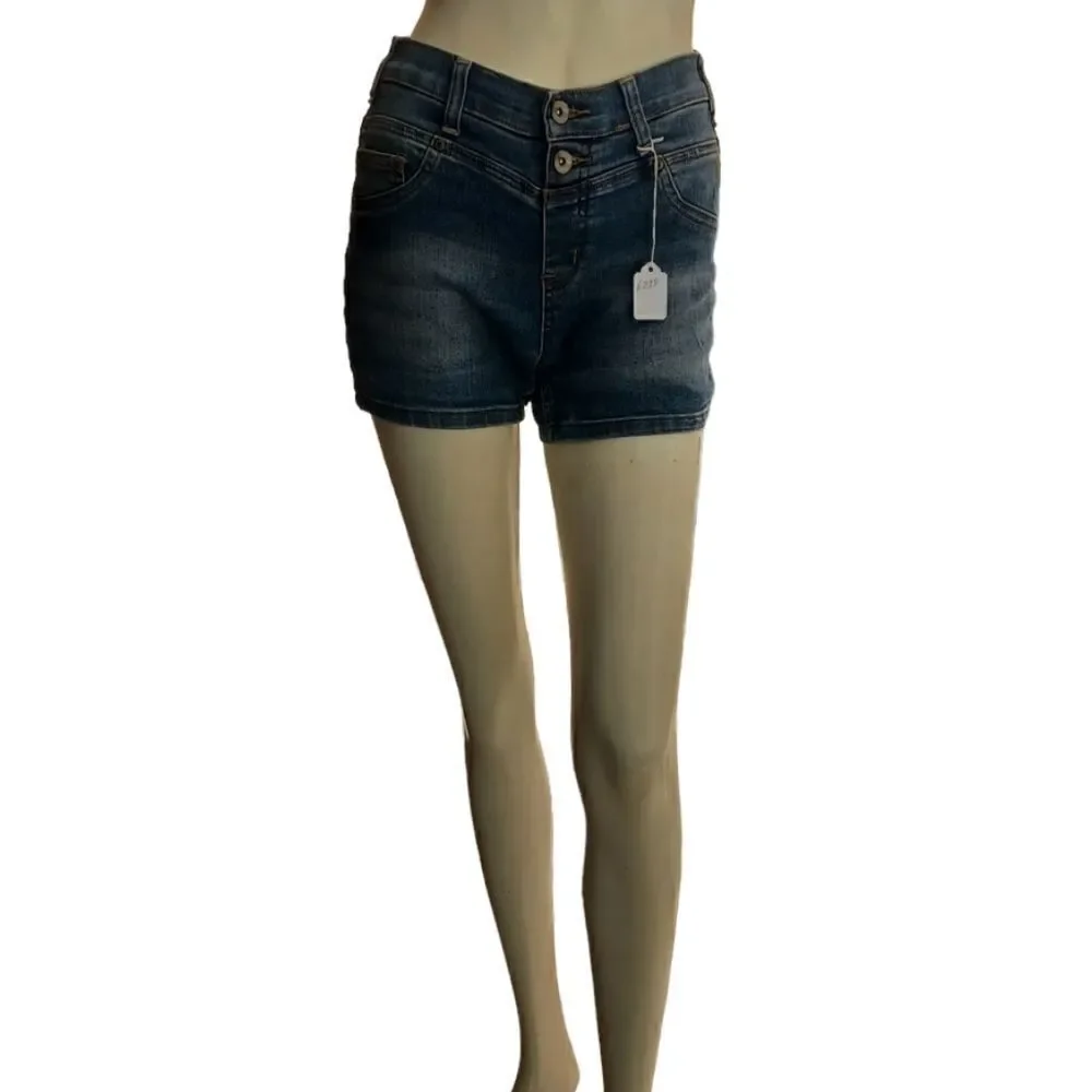 628830...Girls Justice Shorts Jeans Size 14R, W24